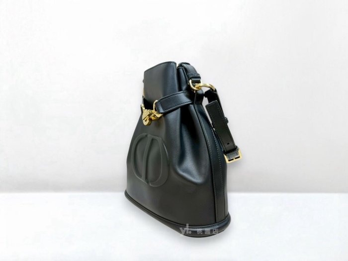 遠麗精品 132 C3857 DIOR包包 黑金牛皮cest Dior手提側背水桶包M2271UBHA (桃園店)
