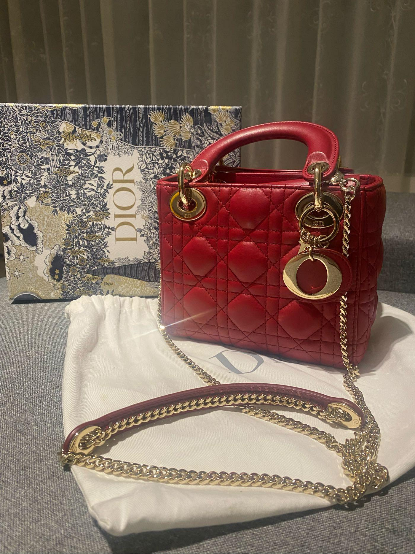 注目 Y1671478601 128 DIOR經典款黛妃包